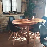 La Casa De Maestros
