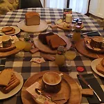 La Casa De Maestros Coo
