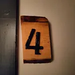 La Casa De Maestros