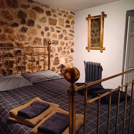 بيت ريفي La Casa De Maestros