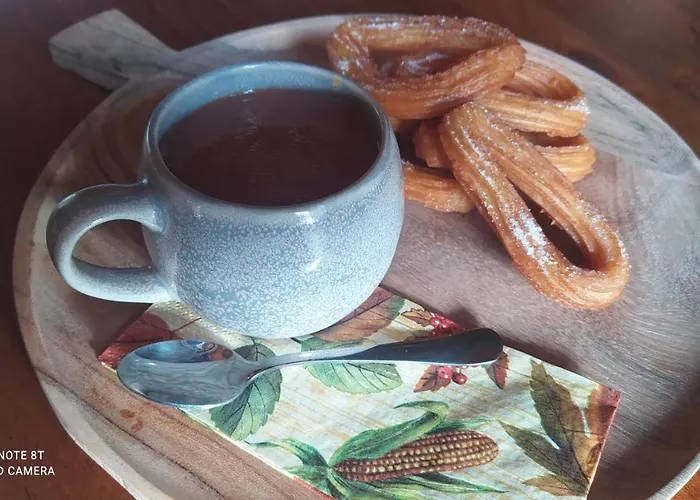 La Casa De Maestros Inn