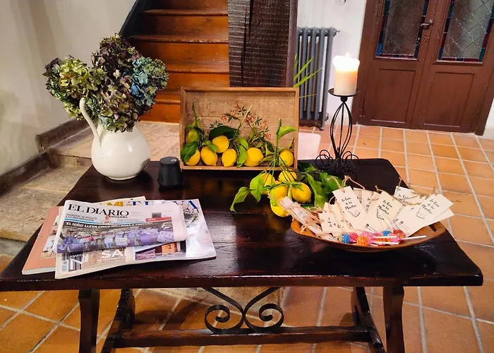 La Casa De Maestros Inn