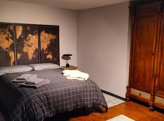 La Casa De Maestros Inn